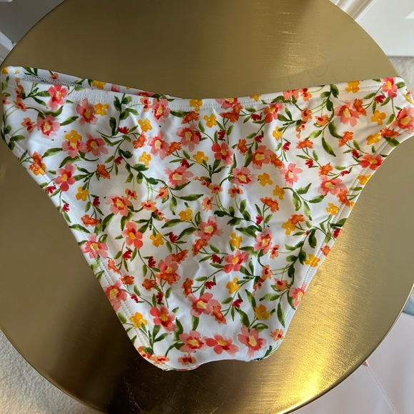 Shade & Shore Pink, Green and White Floral Bikini Top and Bottom Set - Picture 12 of 13